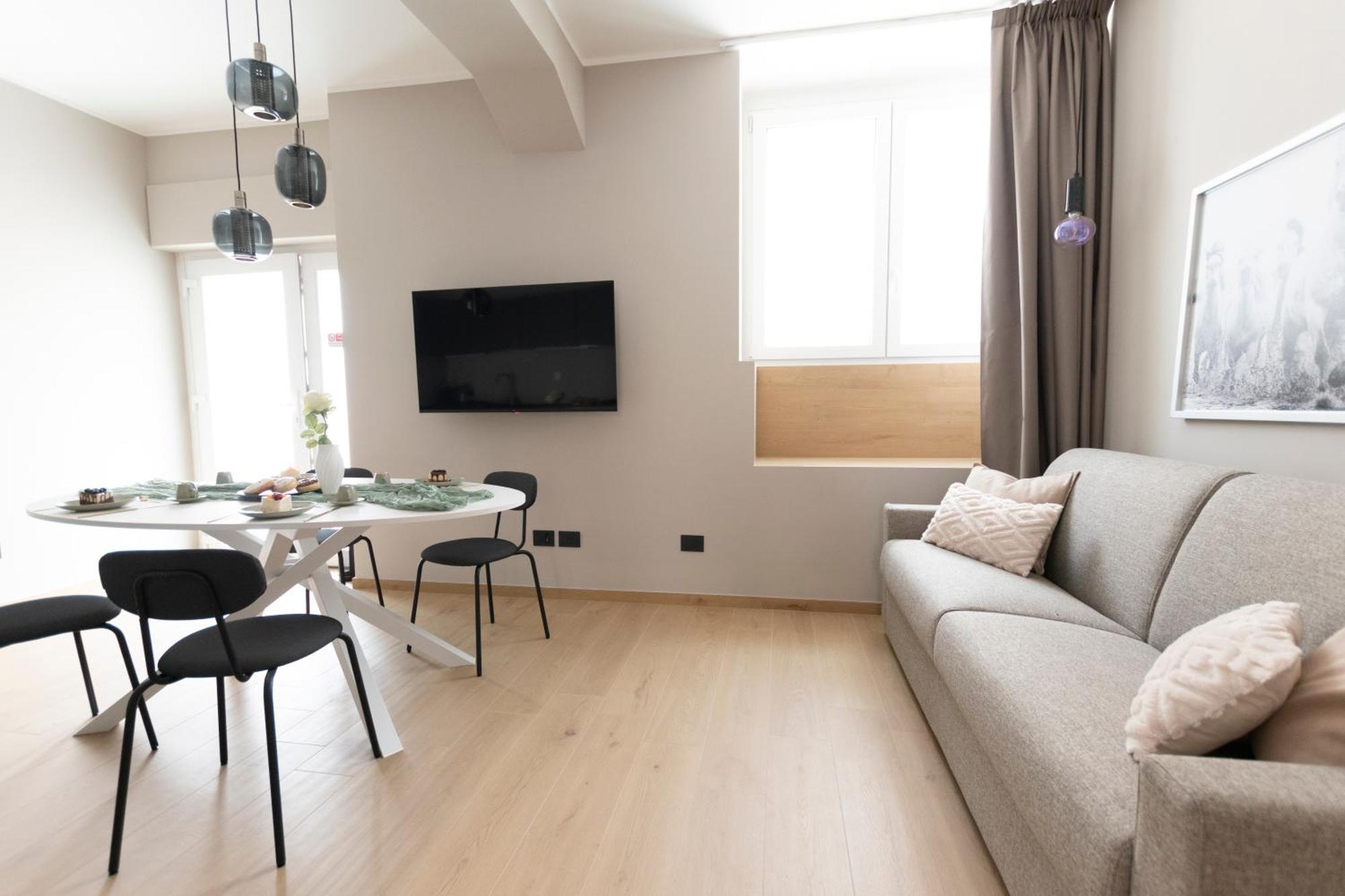 דירות מילאנו Ihost Luxury -Free Parking- Plana 6 מראה חיצוני תמונה